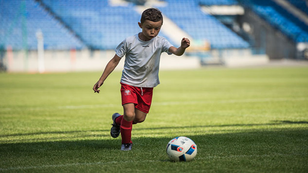 Czy kluby sportowe są zadowolone z przyznanych dotacji na szkolenie dzieci i młodzieży?