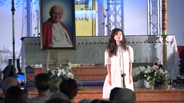 W muzyce i wierszach o papieżu Polaku
