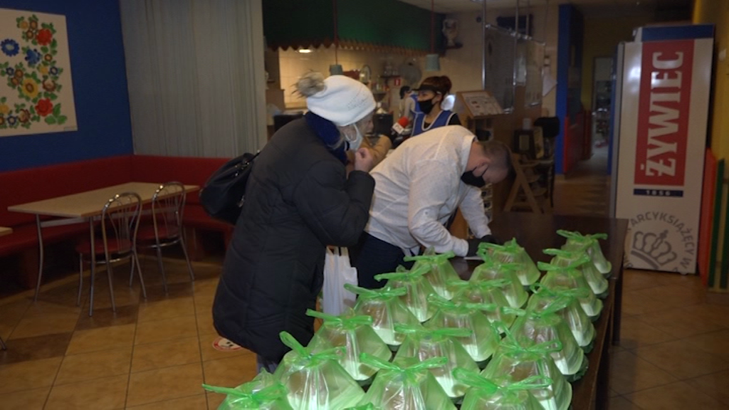 Ponad 550 obiadów trafi w ręce Włocławian